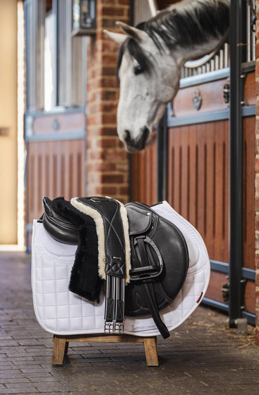 LeMieux Arika Simuwool Contoured Long Girth Black| Online For Equine