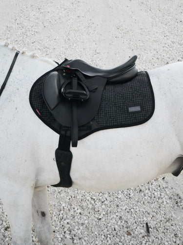 Buy LeMieux Aspen Close Contact Square Houndstooth | Online for Equine