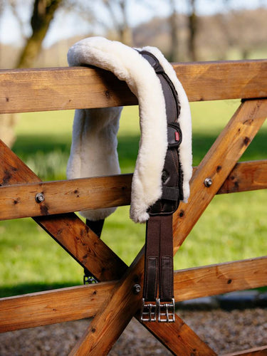LeMieux Merino+ Anatomic Jumping Girth Cover Natural| Online For Equine