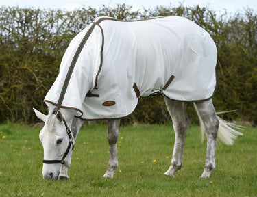 Buy the WeatherBeeta ComFiTec Tyro Mesh Combo Neck Rug | Online For Equine