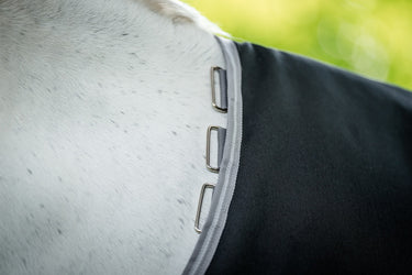Horseware Ireland Amigo 1200D Turnout Rug 100G Black / Titanium Grey & Silver