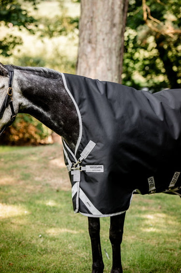 Horseware Ireland Amigo 1200D Wug Turnout Rug 150G Black / Titanium Grey & Silver