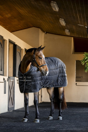 Horseware Ireland Amigo Ripstop Insulator Stable Rug 200G Black / Black & Silver