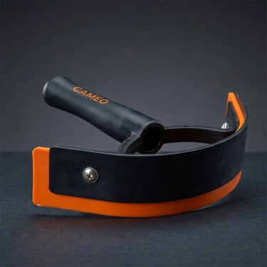 Cameo Curved Ergonomic Sweat Scraper| Online For Equine