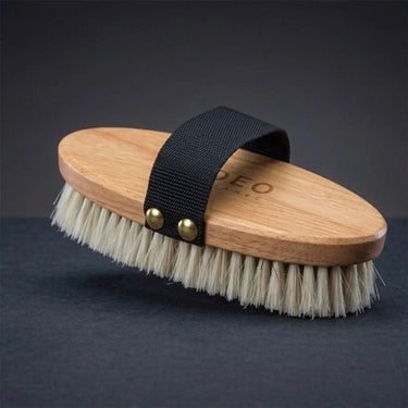 Cameo The Finishing Touch Body Brush Maple With Horsehair| Online For Equine