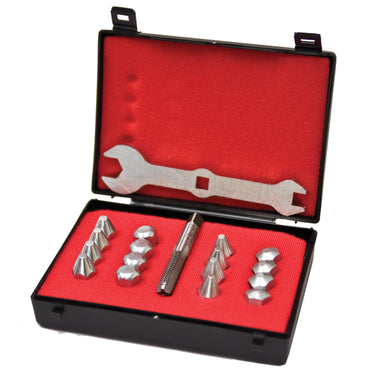 Buy Liveryman 16 Stud Presentation Box | Online for Equine