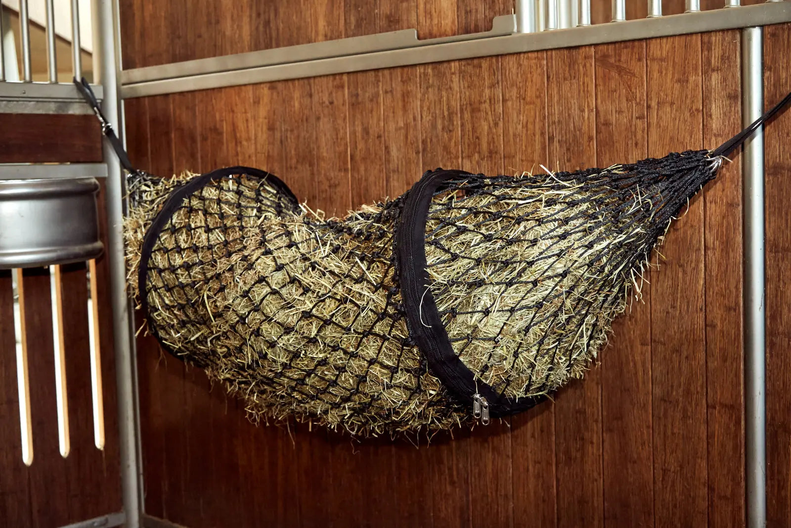 Hay Guard Buy Horse Guard Hay Tunnel Hay Net | Online for Equine – Online For Equine