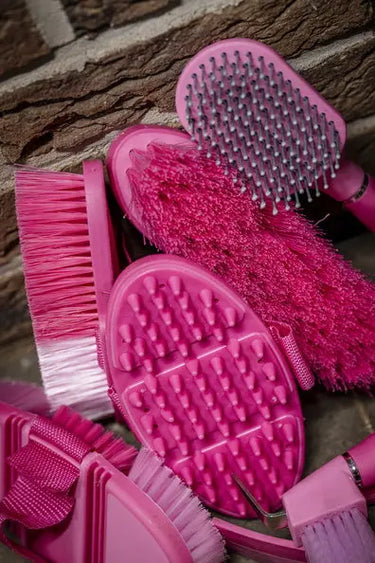 Horseware Ireland Witney Pink Horseware Ireland Newmarket Grooming Brush Set| Online For Equine