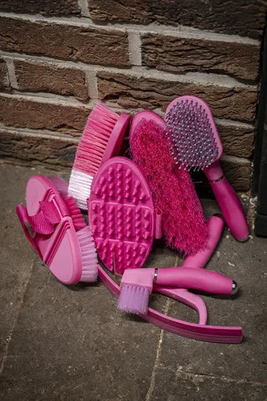 Horseware Ireland Witney Pink Horseware Ireland Newmarket Grooming Brush Set| Online For Equine