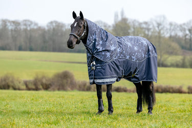 LeMieux Arika Star 0g Turnout Rug Navy