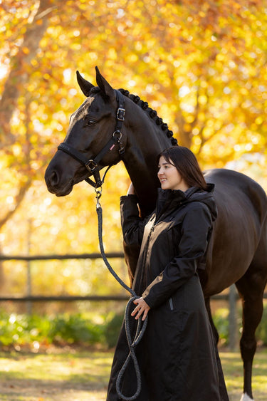 LeMieux Essence Headcollar Black