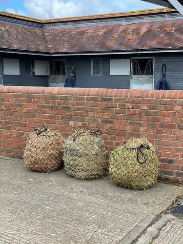 KM Elite Deluxe Two-Colour Haynet - 40"