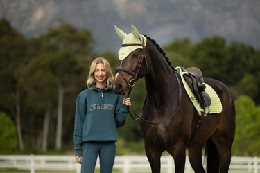 LeMieux Air-Tek Mesh Close Contact Square Macaron| Online For Equine