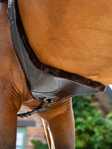 LeMieux Arika Simuwool Contoured Long Stud Girth Brown| Online For Equine
