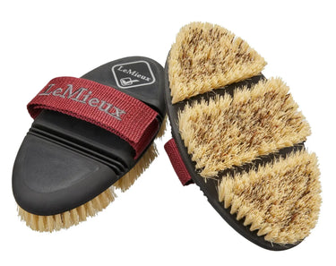 Buy LeMieux Flexi Scrubbing Brush| Online for Equine