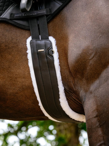 LeMieux Hunter Girth with Detachable Merino+ Liner Black| Online For Equine