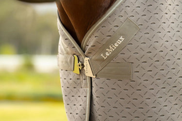 LeMieux Kudos 3D Mesh Travel Rug Pecan| Online For Equine