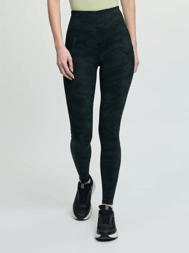 LeMieux Ladies Naomi Pull On Breech Camo Black| Online For Equine