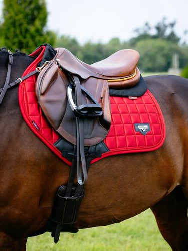 LeMieux Loire Classic Close Contact Square Chilli| Online For Equine