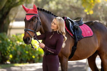 LeMieux Loire Classic Close Contact Square Cranberry| Online For Equine