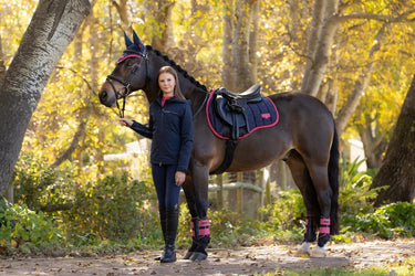 LeMieux Loire Classic GP Square Navy/Cranberry