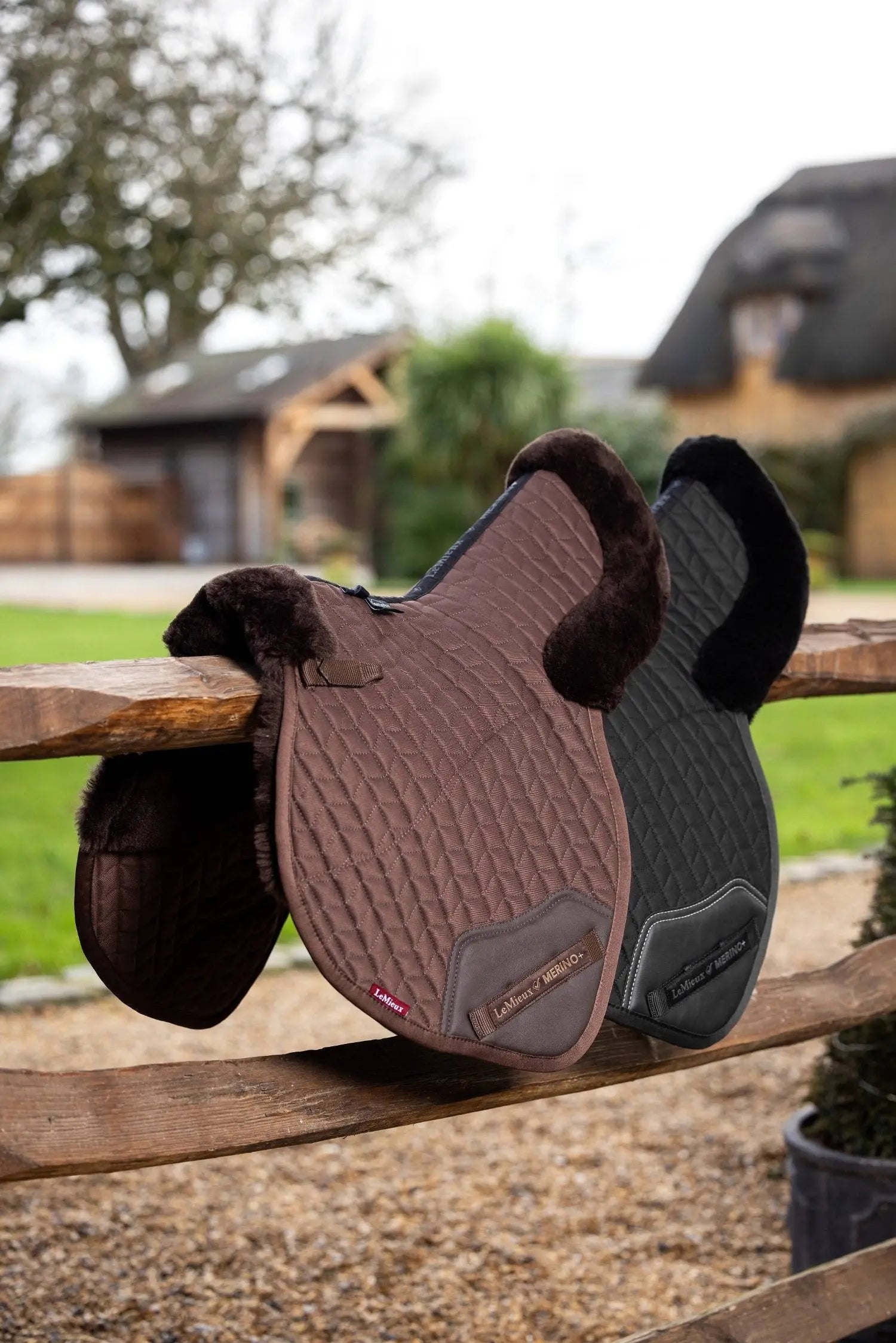 Tapis de Selle Merino+ Half Lined GP Numnah Brown / Brown - LeMieux Tapis de Selle Merino+ Half Lined GP Numnah Brown / Brown - LeMieux