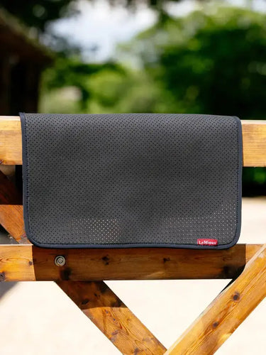 LeMieux Non-Slip Half Pad Square Black| Online For Equine
