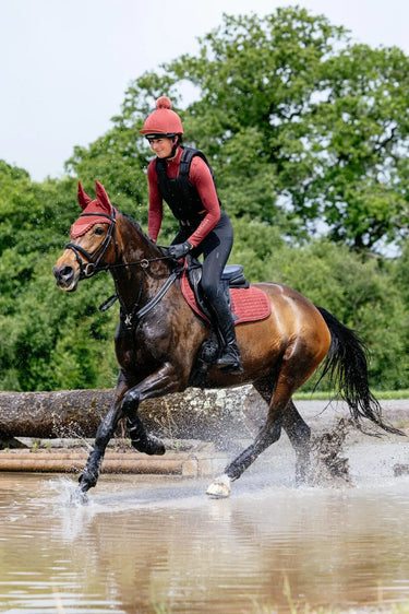 LeMieux Russet Suede Close Contact Square| Online For Equine