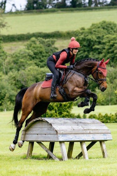 LeMieux Russet Suede Close Contact Square| Online For Equine