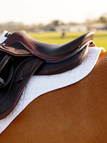 LeMieux Self-Cool Close Contact Half Square White| Online For Equine