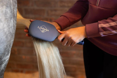 LeMieux Tangle Tidy Powder Blue| Online For Equine