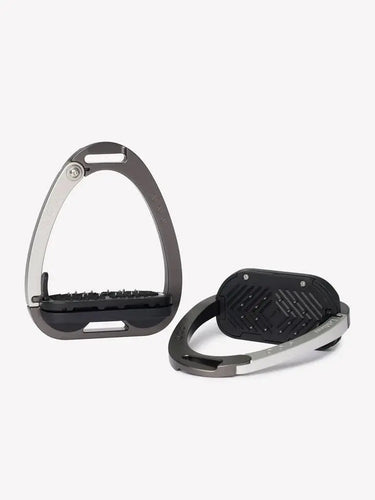 LeMieux Vector Balance Stirrup Carbon/Silver| Online For Equine