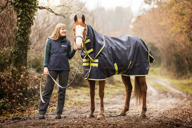 Bucas Oasis Turnout 100g + Neck Set Rug