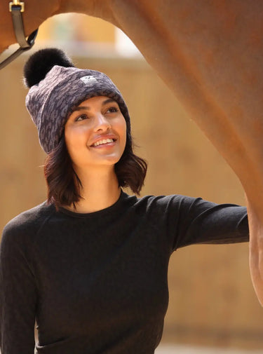 Buy Shires Aubrion Balance Black Seamless Top| Online for Equine