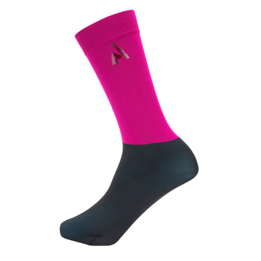 Shires Aubrion React Performance Socks - Young Rider Fuchsia
