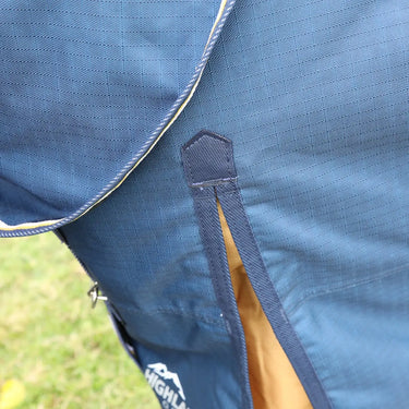 Buy Shires Highlander Plus Lite Turnout Rug| Online for Equine
