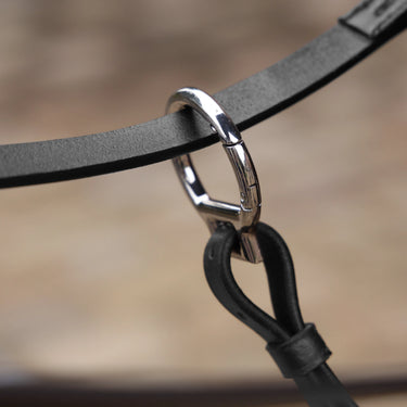 Shires Velociti LUSSO Opus Close Contact Breastplate Black| Online For Equine