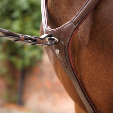 Shires Velociti LUSSO Opus Close Contact Breastplate Havana| Online For Equine