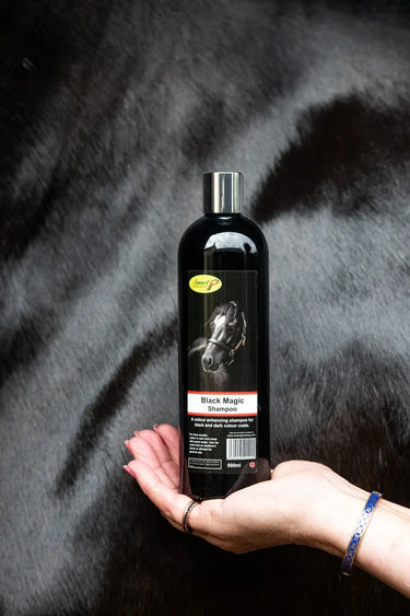 Smart Grooming Black Magic Shampoo| Online For Equine