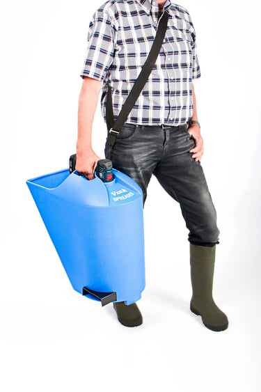 Vink Sawdust Spreader| Online For Equine