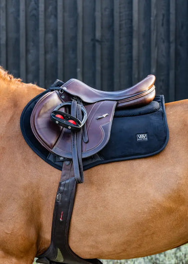 Woof Wear Elite Comfort Plus Black Close Contact Pad| Online For Equine