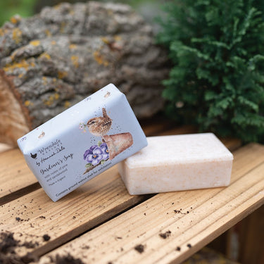 Wrendale Designs Pine & Sandalwood Gardener'S Soap| Online For Equine