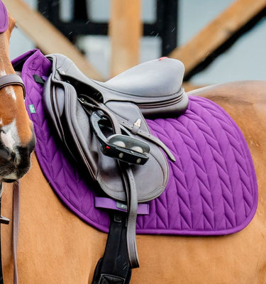 Horseware Ireland Amigo Close Contact Saddle Pad Winterberry