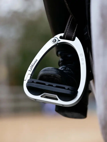 LeMieux Junior Vector Balance Stirrup Aluminium