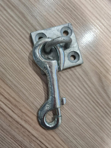 Galvanised Trigger Clip on Plate